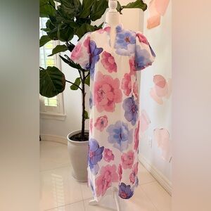 Entro Maxi Floral Dress
